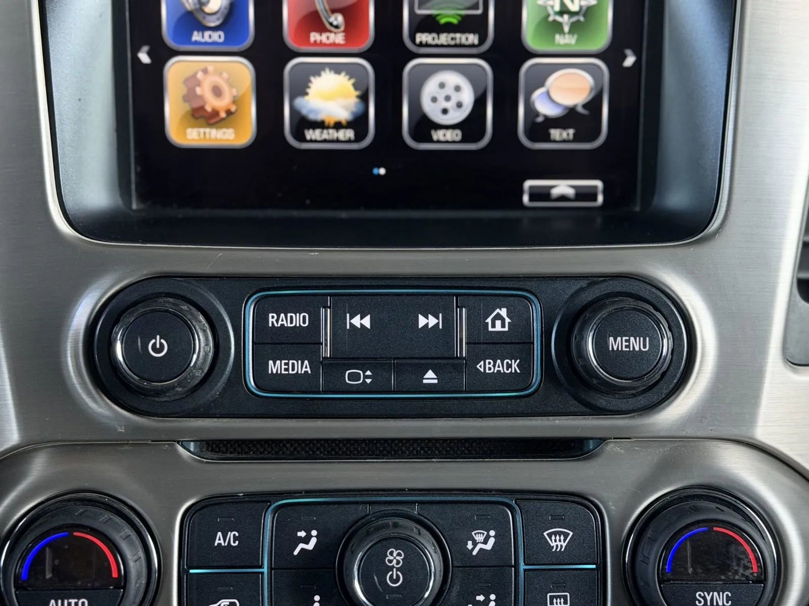 Used 2018 GMC Yukon XL Denali w/ Open Road Package image 39