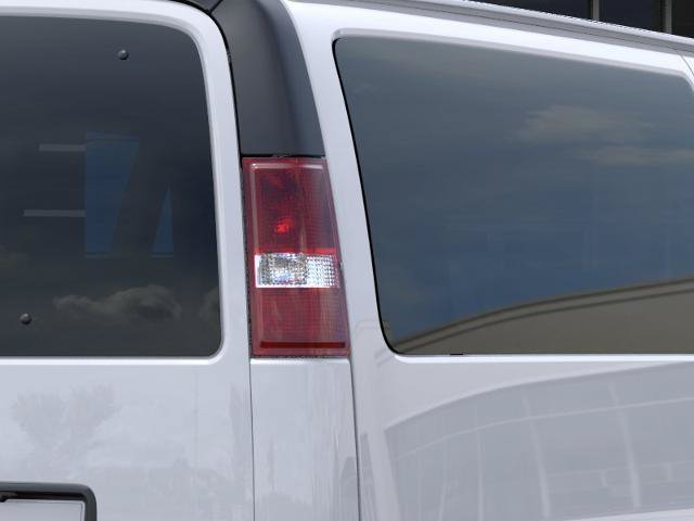New 2026 Chevrolet Express 3500 LT w/ LT Preferred Equipment Group RWD image 11