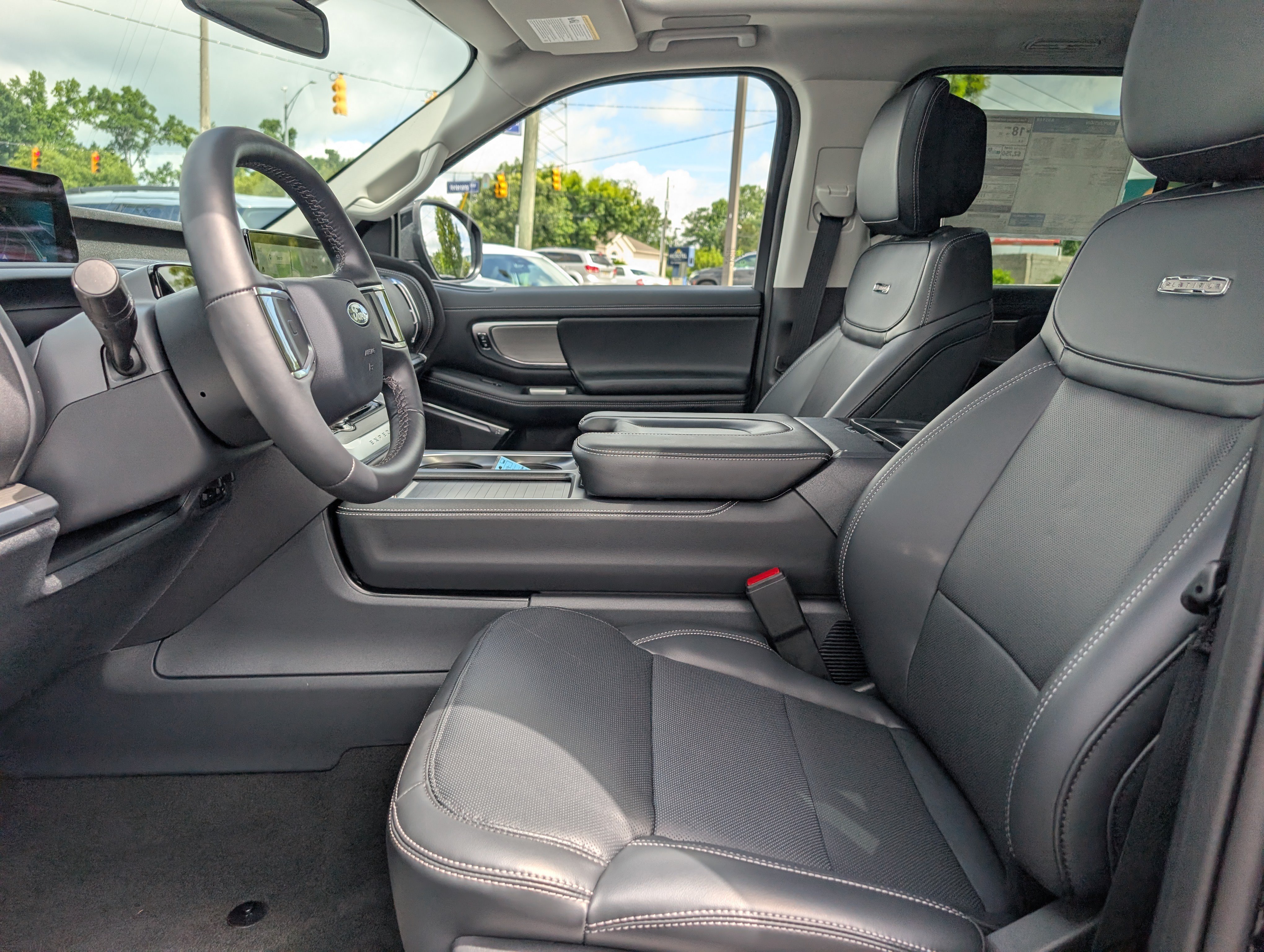 New 2026 Ford Expedition Platinum w/ Driver's Package AWD/4WD image 20