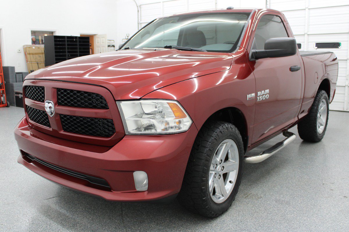 Used 2014 RAM 1500 Express AWD/4WD image 3