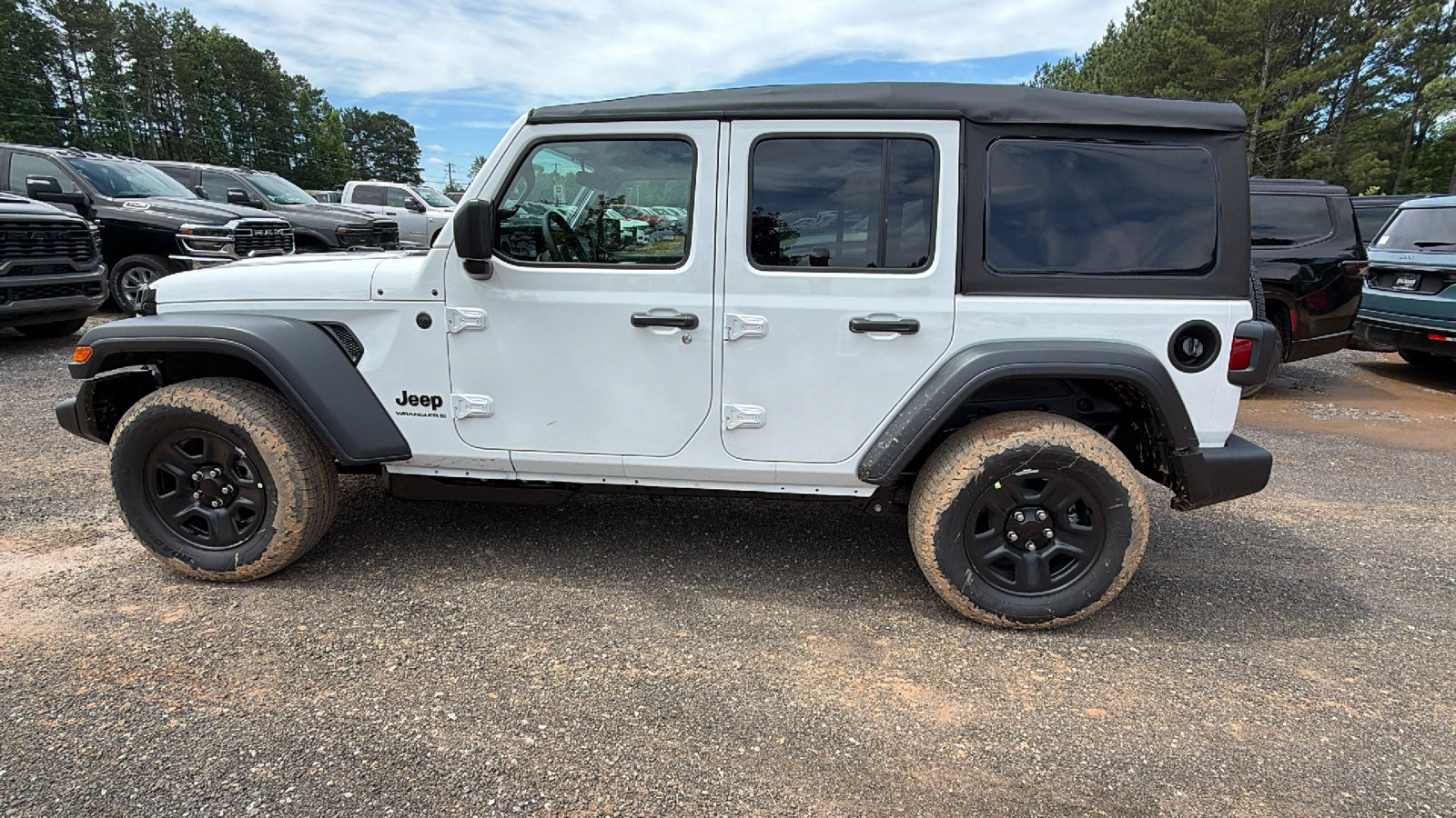 New 2026 Jeep Wrangler Unlimited Sport AWD/4WD image 11