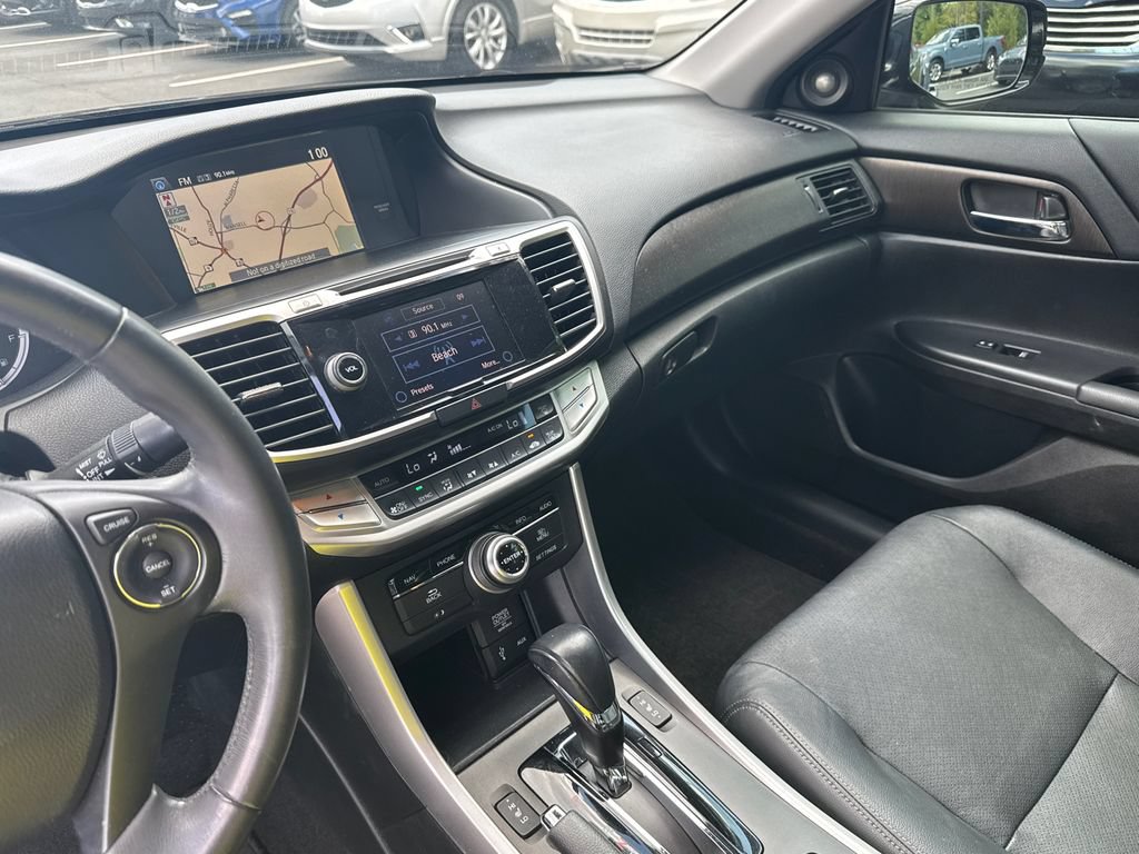 Used 2014 Honda Accord EX-L image 25