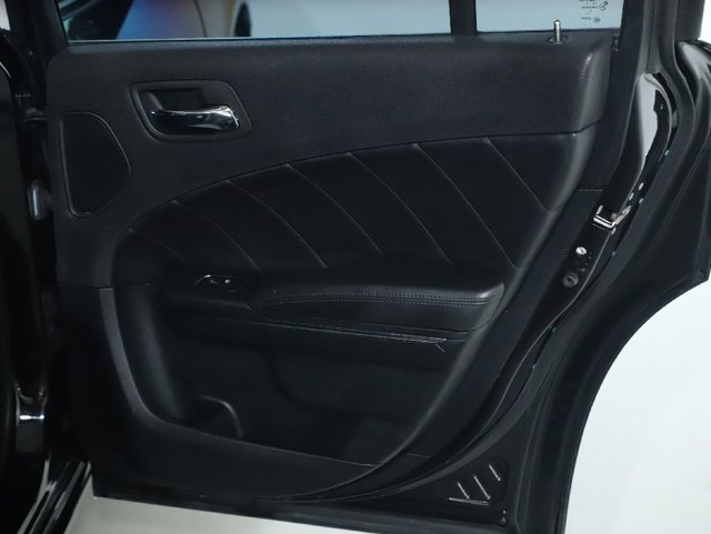 Used 2014 Dodge Charger R/T image 28