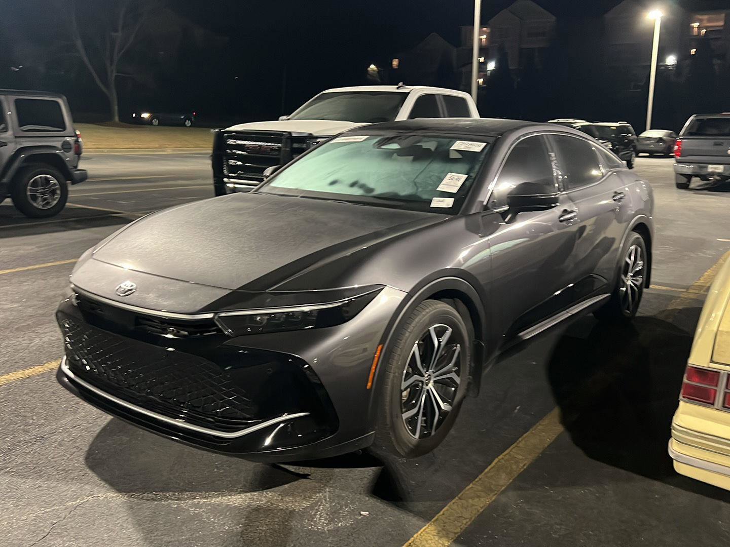 Certified 2023 Toyota Crown Limited image 2