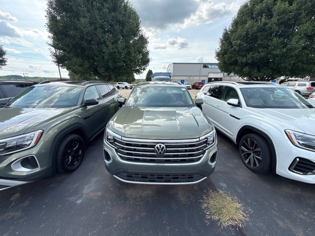 New 2026 Volkswagen Atlas SE AWD/4WD image 2
