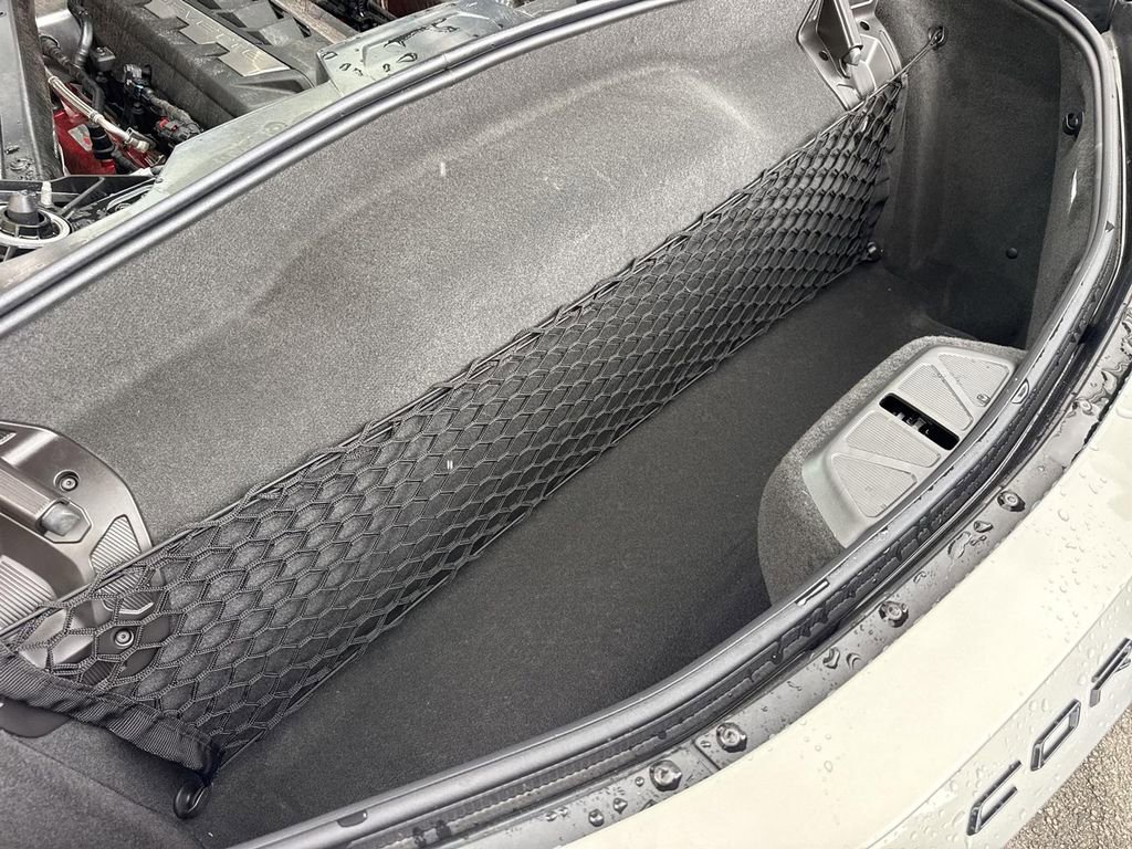 Used 2024 Chevrolet Corvette Stingray Preferred Cpe w/ Stealth Interior Trim Package image 23