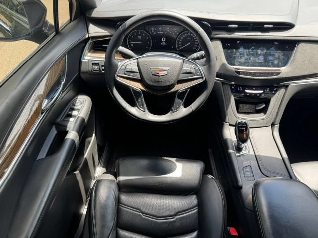 Used 2017 Cadillac XT5 Platinum w/ Driver Assist Package AWD/4WD image 22