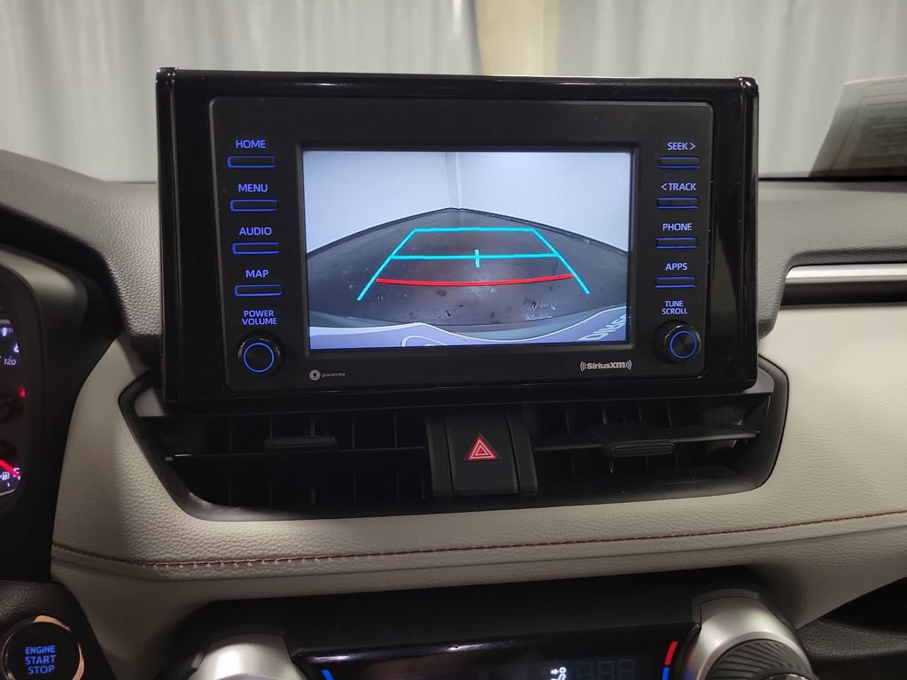 Used 2022 Toyota RAV4 XLE w/ Convenience Package image 17