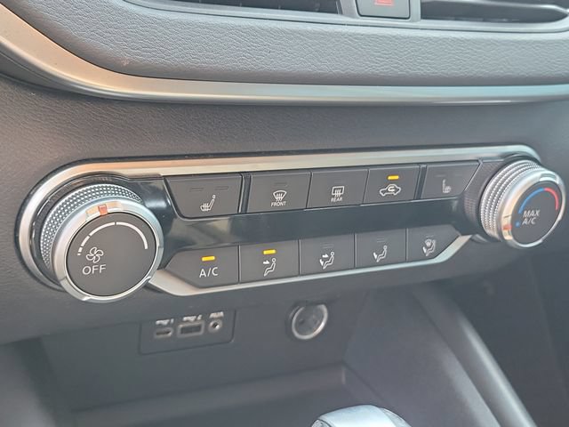 Used 2019 Nissan Altima 2.5 SR w/ SR Premium Package FWD image 32