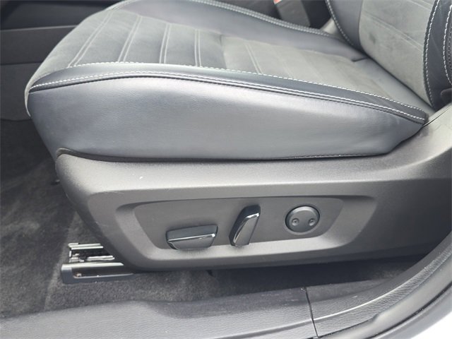 Used 2024 Mitsubishi Outlander Ralliart image 23