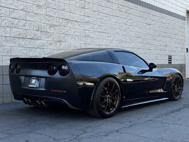 Used 2006 Chevrolet Corvette Coupe w/ Performance Package image 3