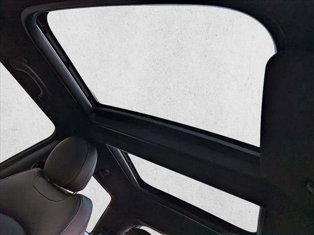 Used 2020 MINI Cooper S image 16