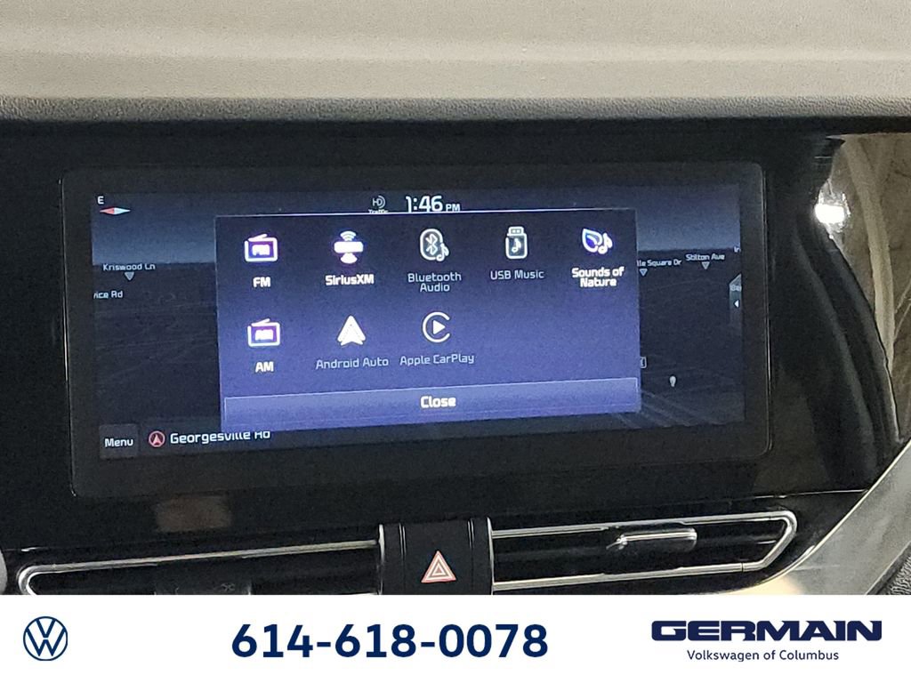 Used 2022 Kia Niro EX image 27