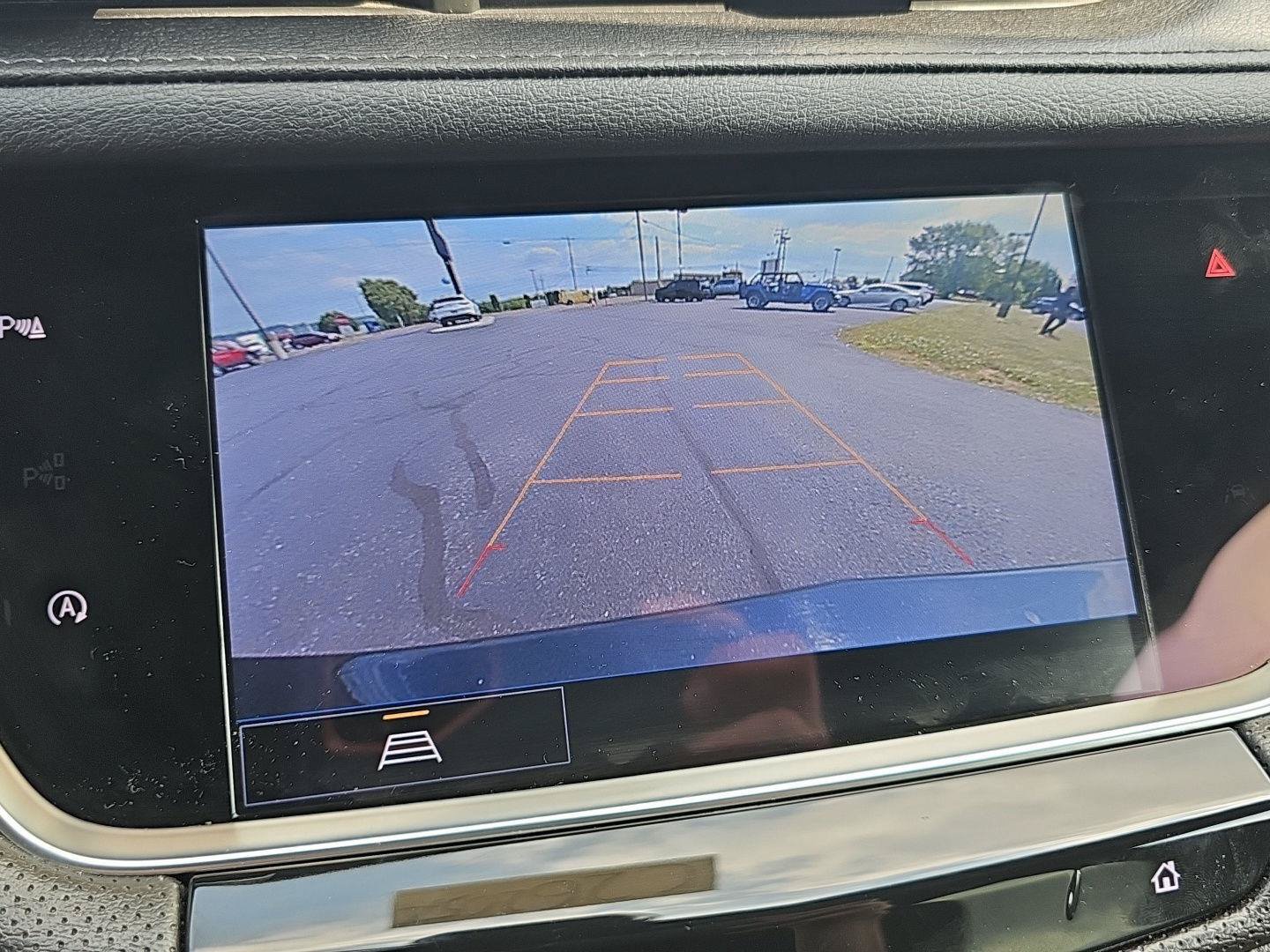 Certified 2023 Cadillac XT5 Premium Luxury AWD/4WD image 18