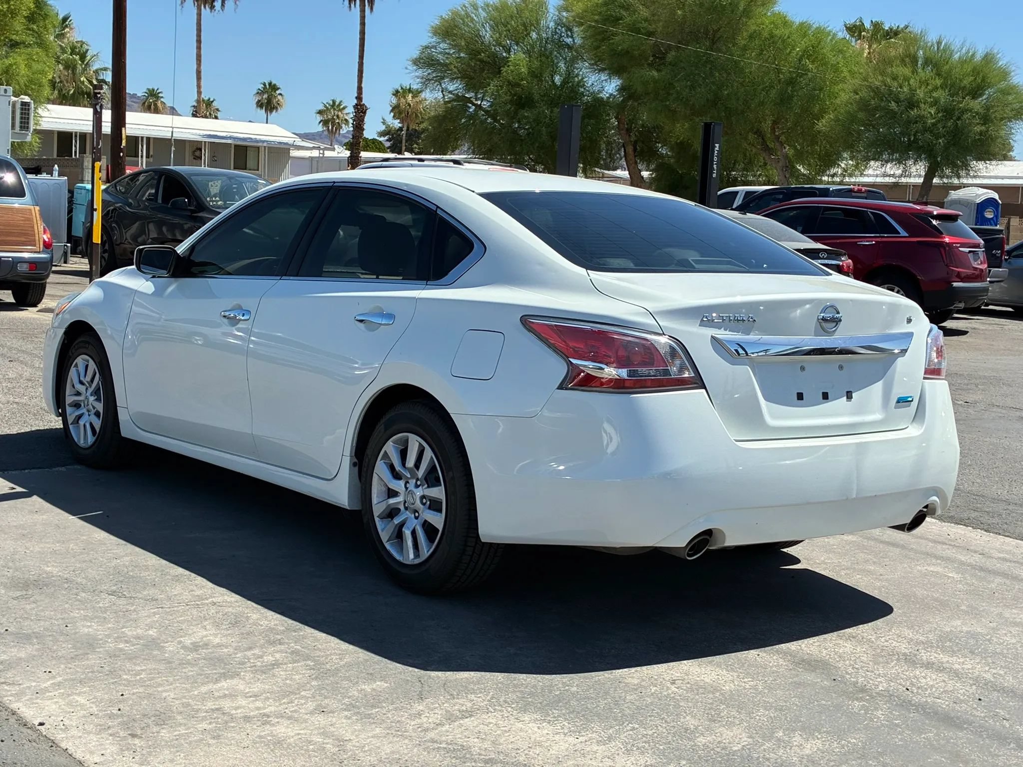 Used 2014 Nissan Altima 2.5 S FWD image 4