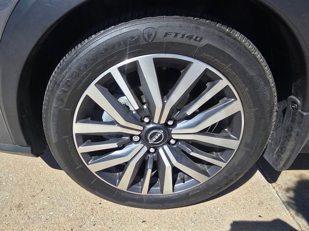 Used 2024 Nissan Kicks SV FWD image 10