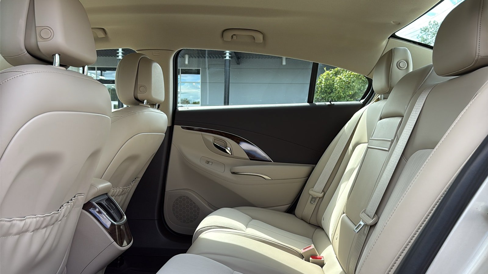 Used 2014 Buick LaCrosse FWD image 21
