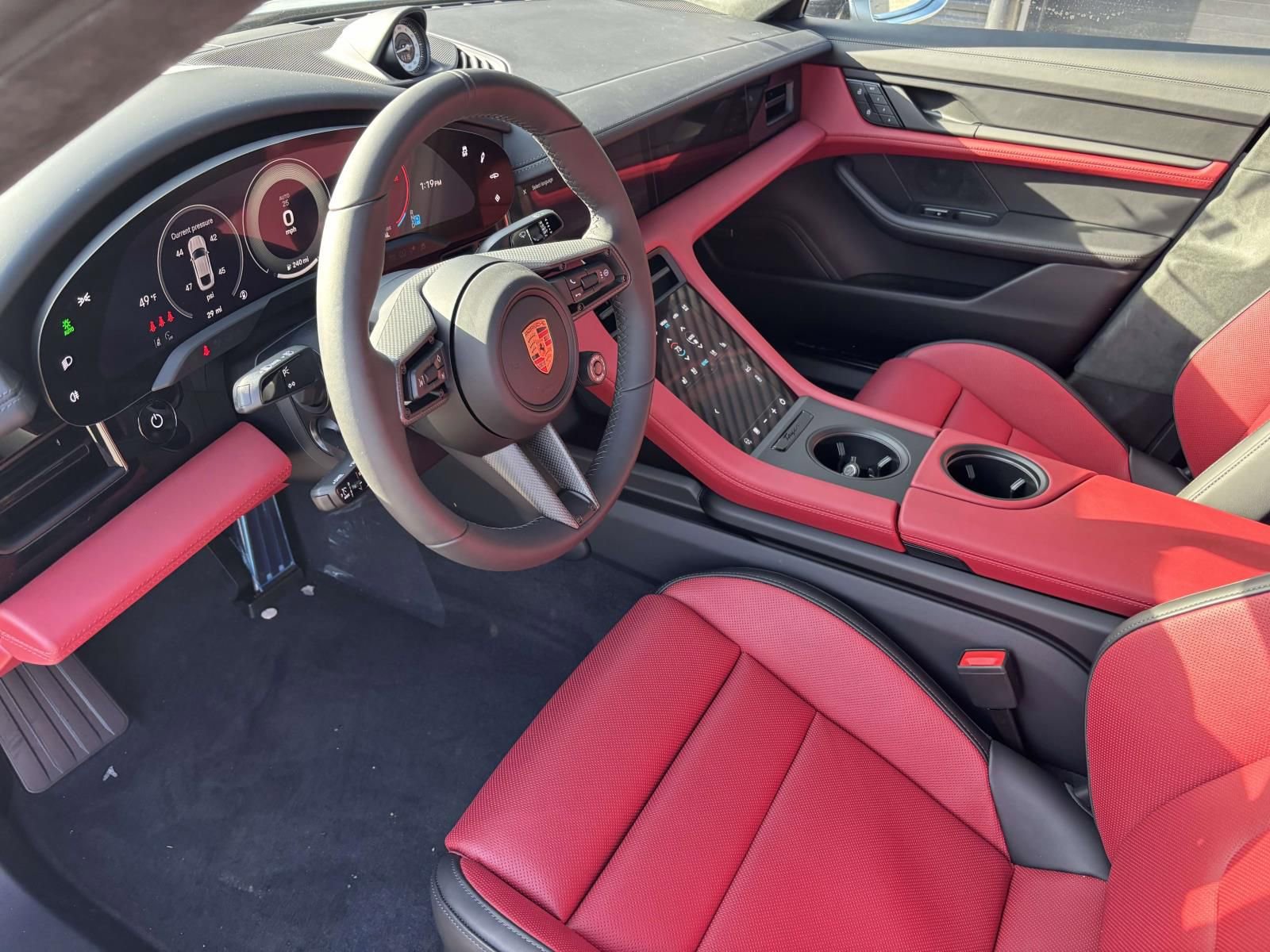 New 2026 Porsche Taycan GTS image 4