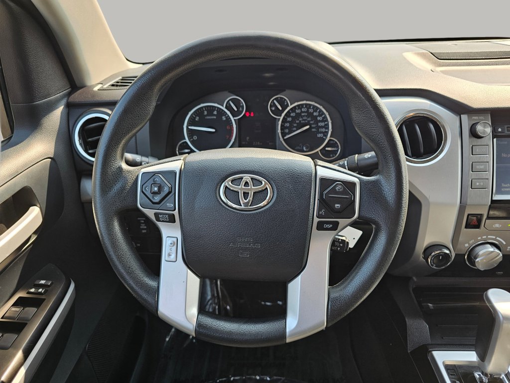 Used 2015 Toyota Tundra SR5 image 5