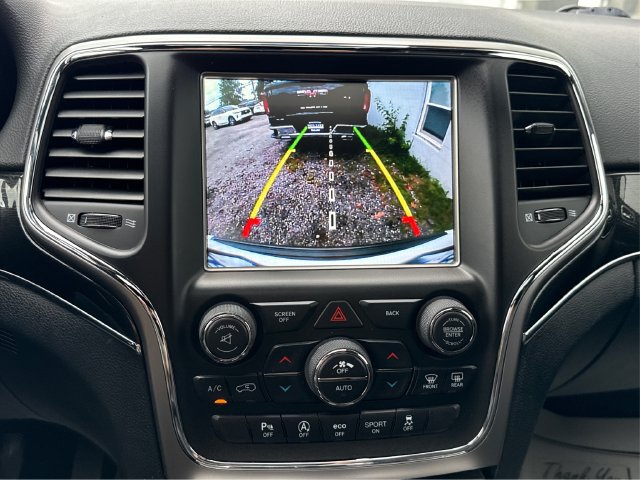 Used 2017 Jeep Grand Cherokee Trailhawk w/ Trailhawk Luxury Group AWD/4WD image 30