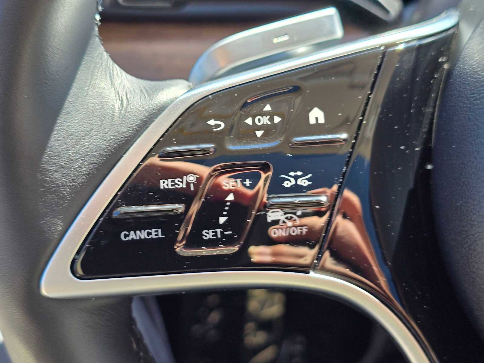 Used 2026 Mercedes-Benz GLS 450 4MATIC image 30