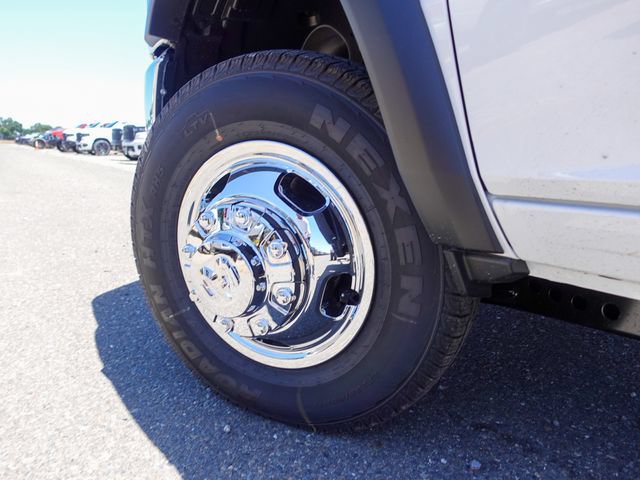 New 2026 RAM 3500 Tradesman AWD/4WD image 9