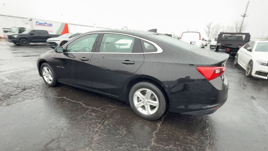 Used 2023 Chevrolet Malibu LS w/ LPO, Floor Liner Package FWD image 6