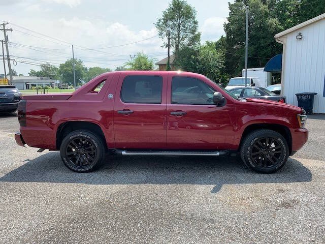 Used 2007 Chevrolet Avalanche LT w/ LT Preferred Equipment Group AWD/4WD image 10