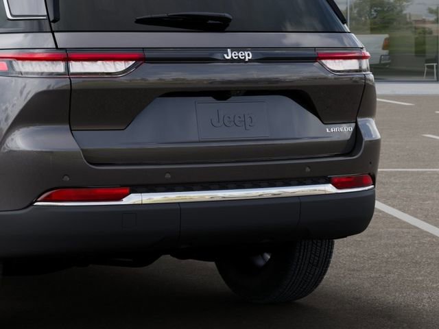 New 2025 Jeep Grand Cherokee Laredo X image 13