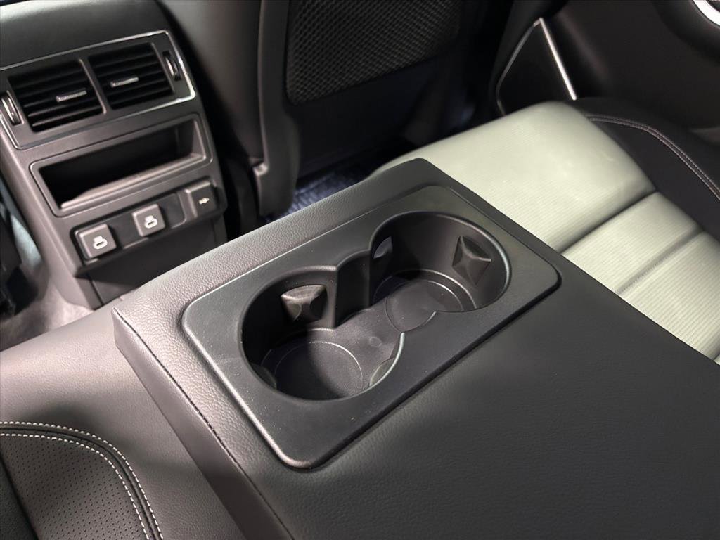 New 2026 Jaguar F-PACE R-Dynamic S image 26