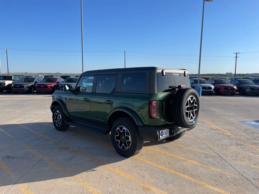 New 2025 Ford Bronco Outer Banks AWD/4WD image 4