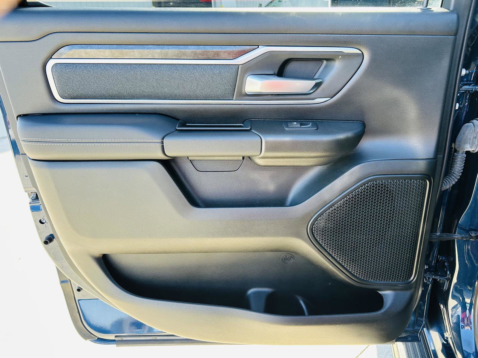 Used 2022 RAM 1500 Big Horn image 24