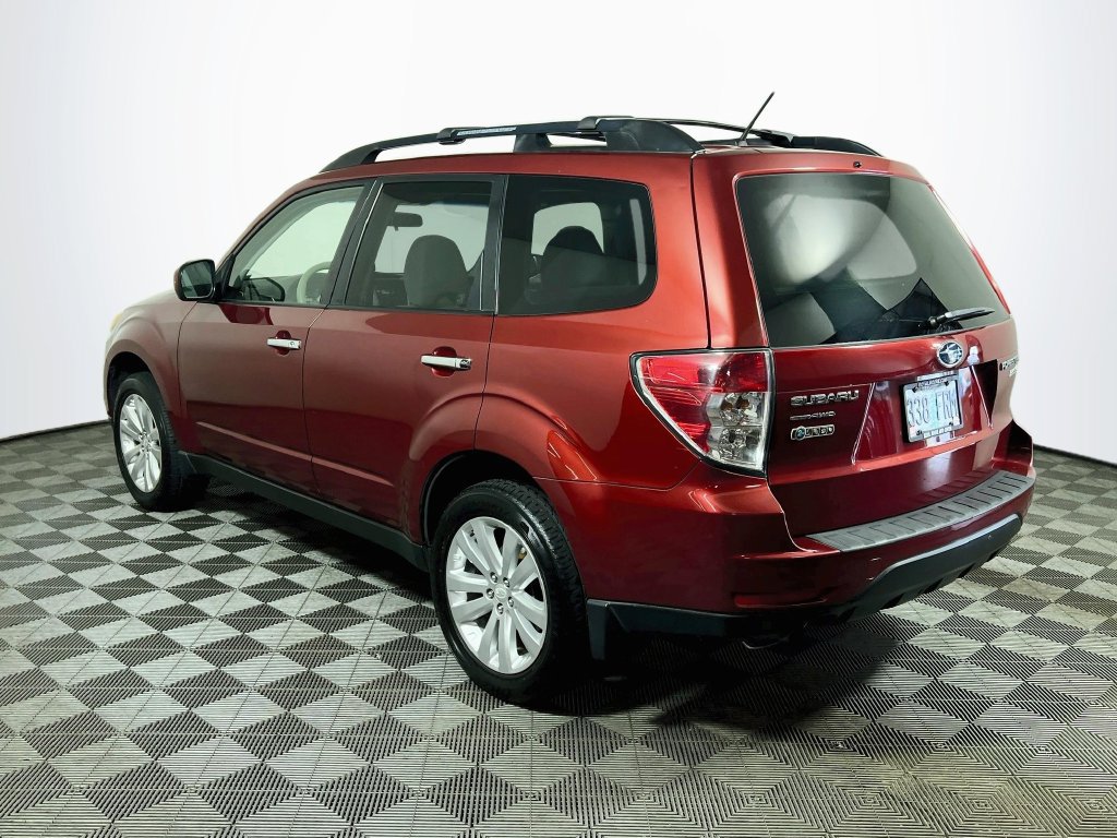 Used 2012 Subaru Forester 2.5X Premium w/ All-Weather Pkg AWD/4WD image 5