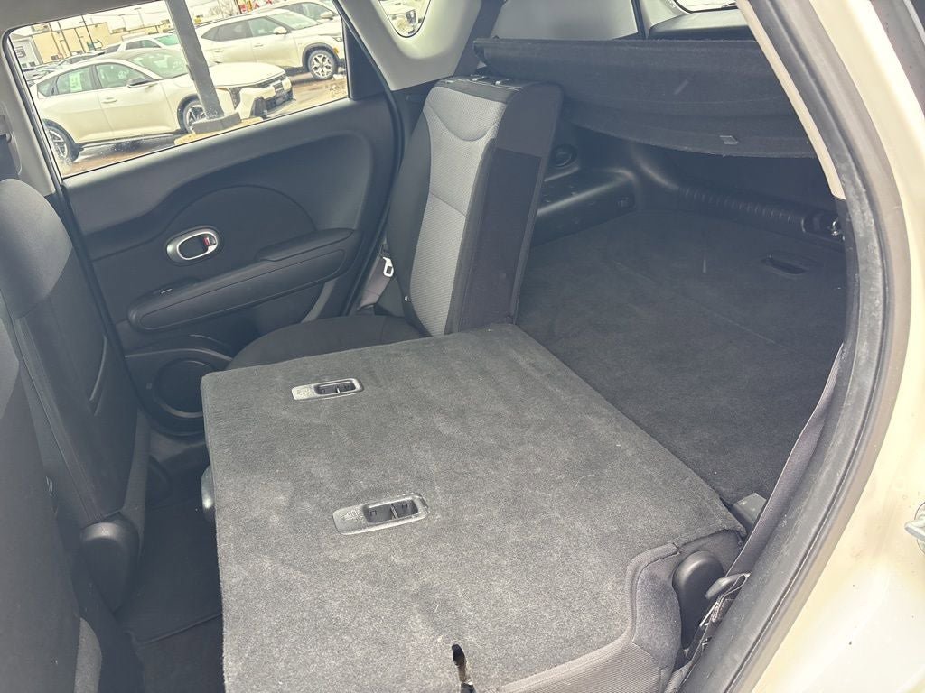 Used 2019 Kia Soul + FWD image 30