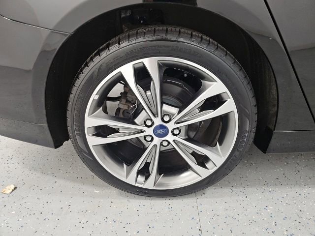 Used 2017 Ford Fusion Titanium image 7