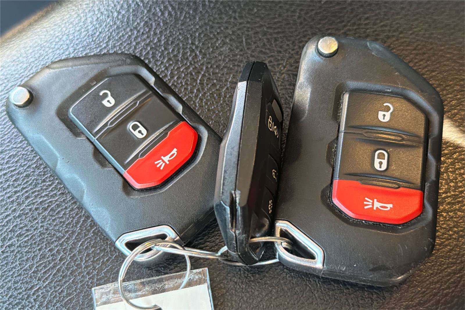 Used 2021 Jeep Wrangler Unlimited Sport AWD/4WD image 33