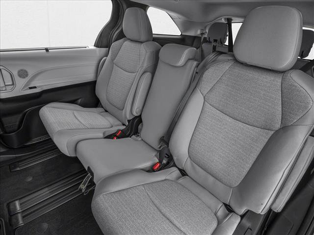 New 2026 Toyota Sienna LE FWD image 9