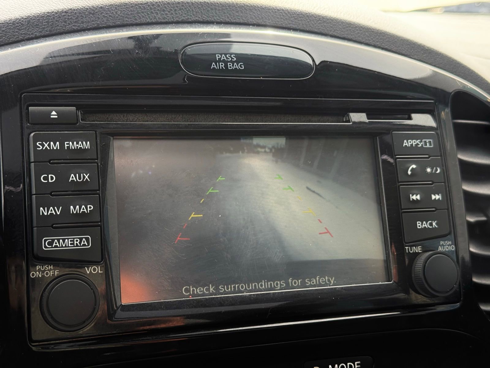 Used 2014 Nissan Juke SV w/ Navigation Package image 34