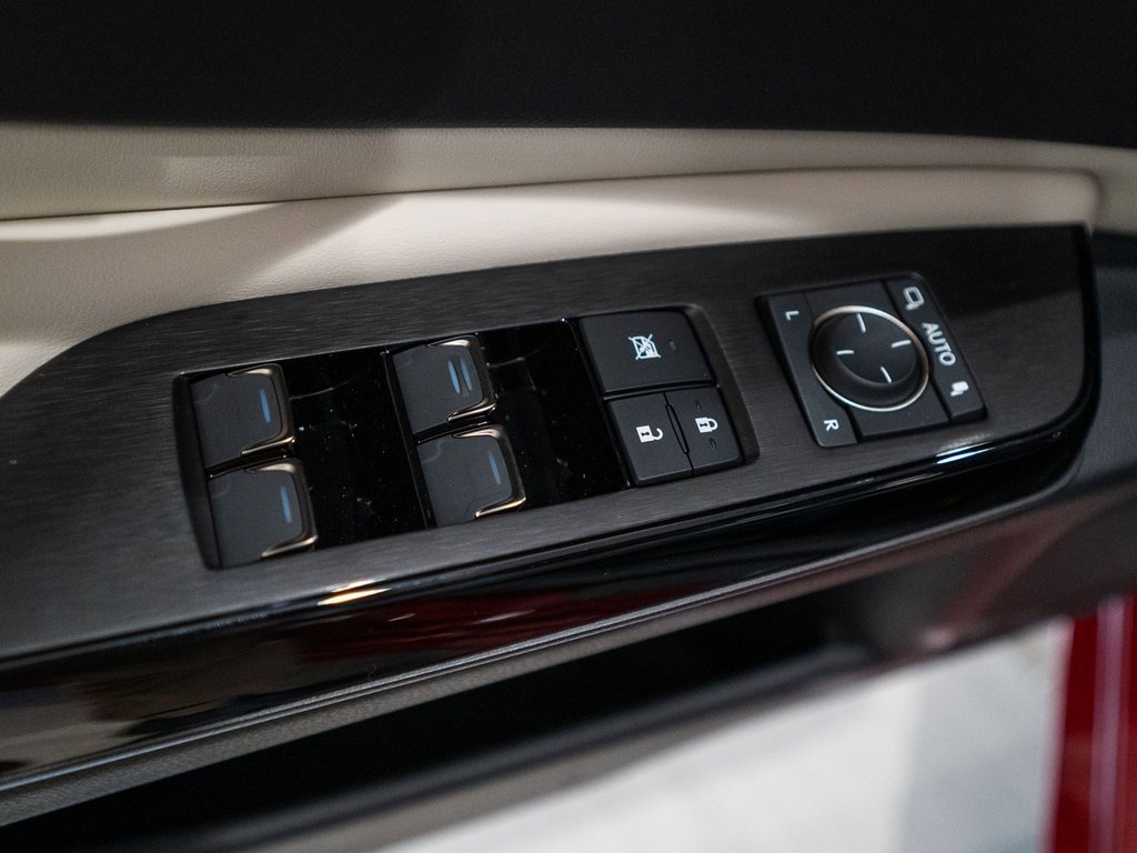 New 2025 Lexus ES 350 w/ Premium Package image 14