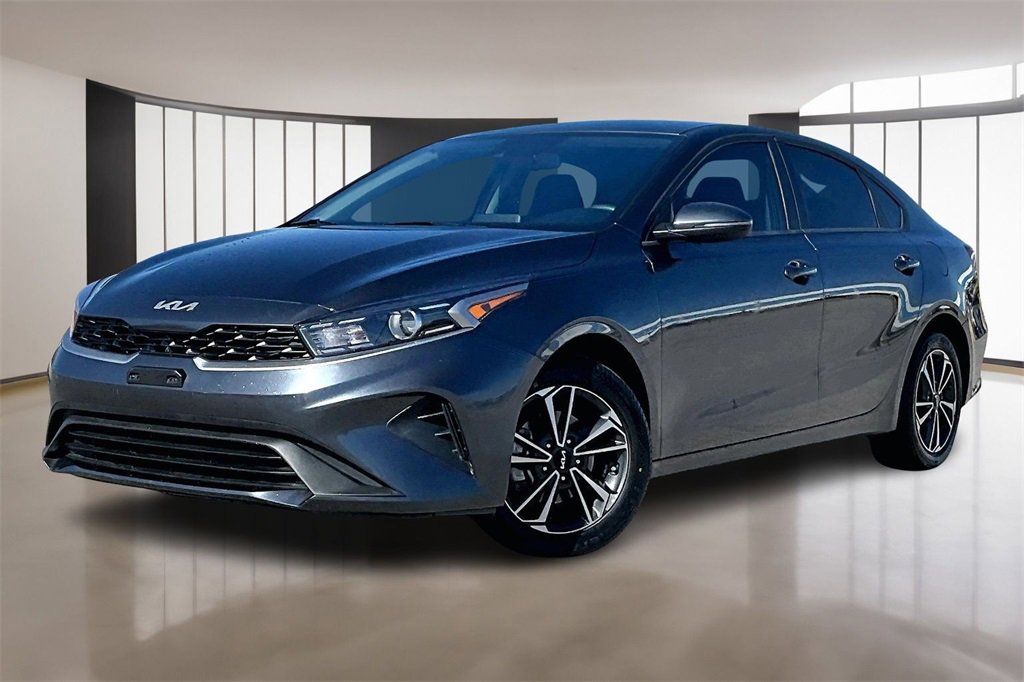 Used 2024 Kia Forte LXS w/ LXS Technology Package image 1