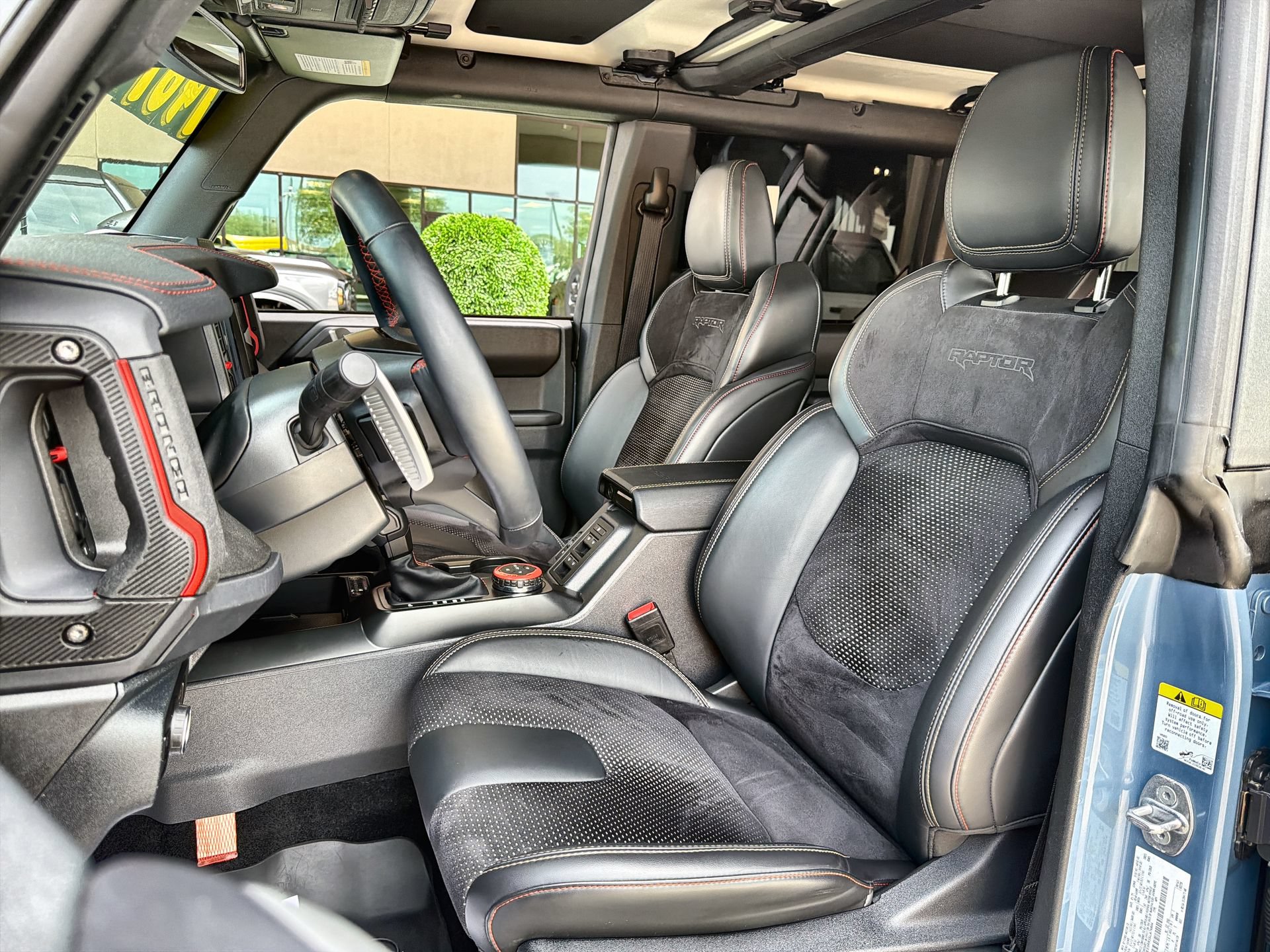 Certified 2025 Ford Bronco Raptor AWD/4WD image 11