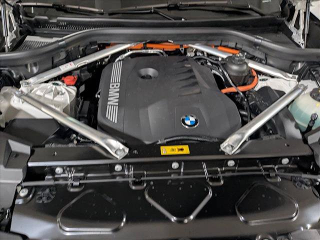 Used 2026 BMW X5 xDrive50e w/ Premium Package AWD/4WD image 18