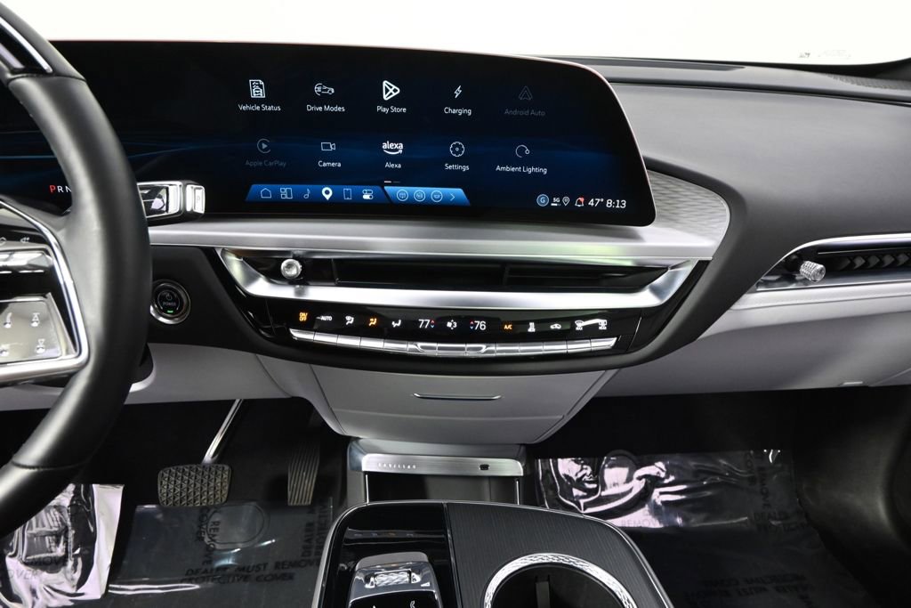 New 2025 Cadillac Lyriq Luxury AWD/4WD image 26