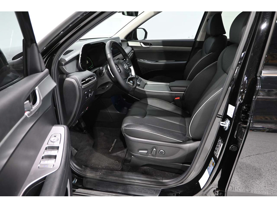 Used 2024 Hyundai Palisade XRT FWD image 13