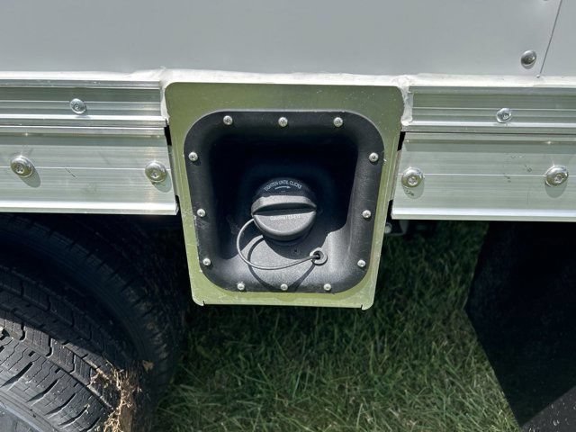 New 2025 Ford E-450 and Econoline 450 Super Duty w/ Power Equipment Group RWD image 6
