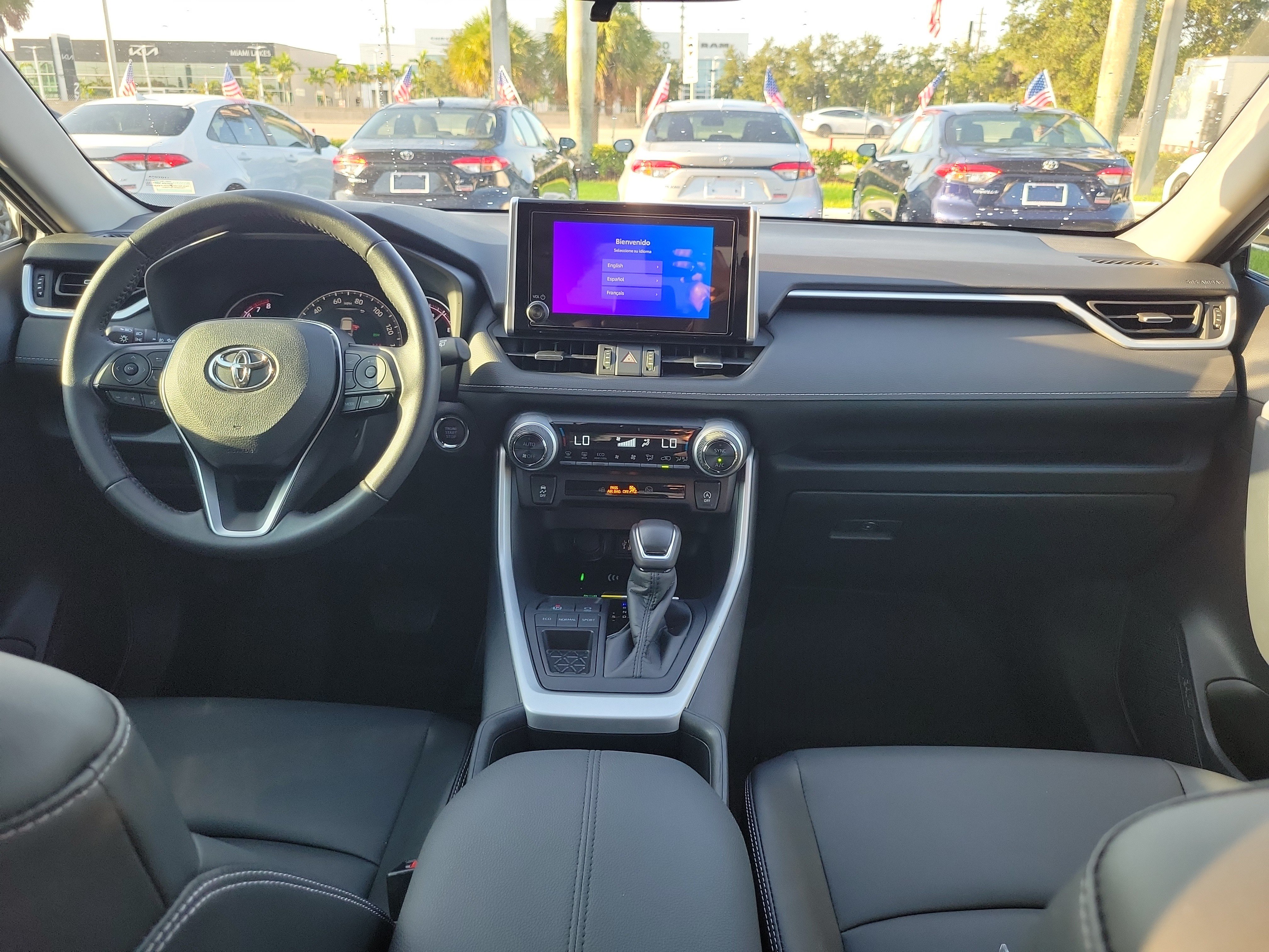 Used 2025 Toyota RAV4 XLE Premium FWD image 16