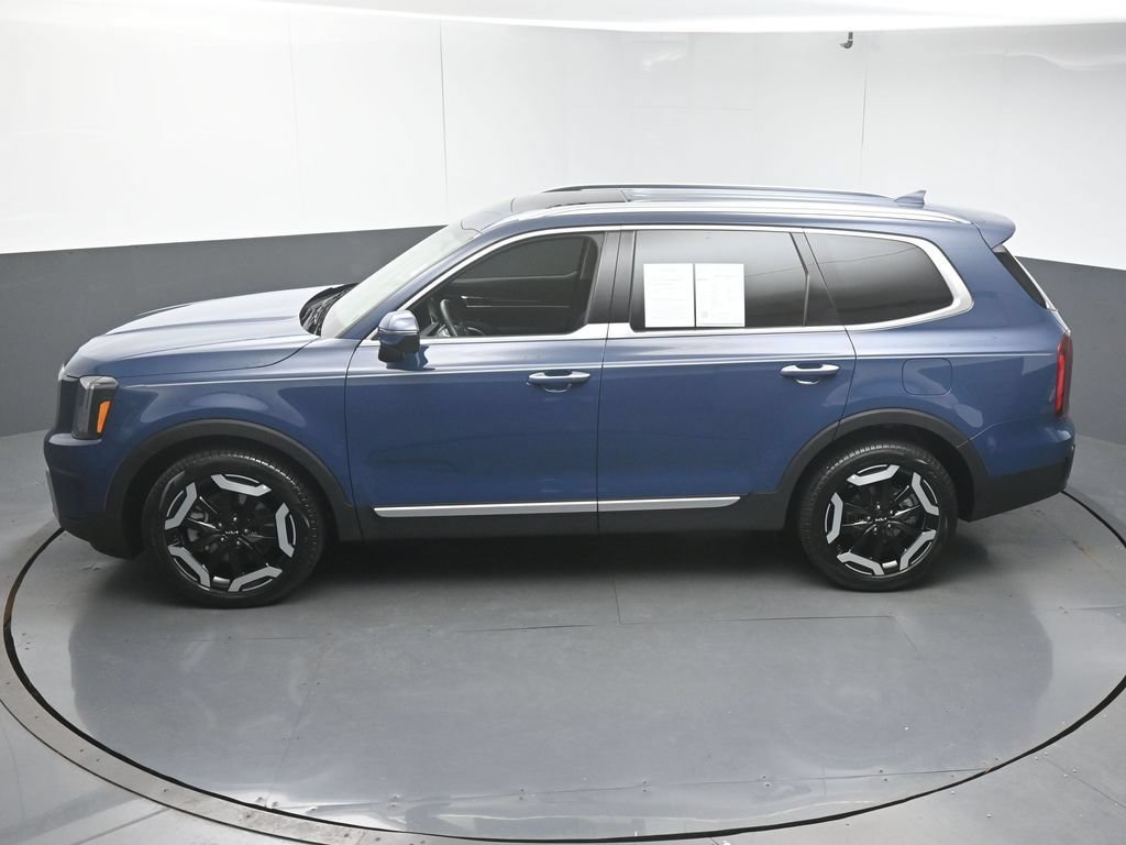 Used 2025 Kia Telluride S AWD/4WD image 50