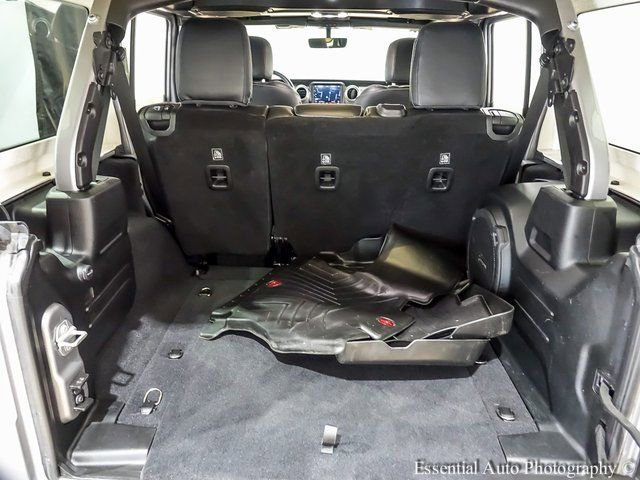 Used 2021 Jeep Wrangler Unlimited Sahara w/ Dual Top Group image 21