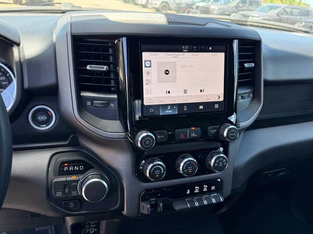 New 2026 RAM 1500 Express AWD/4WD image 19