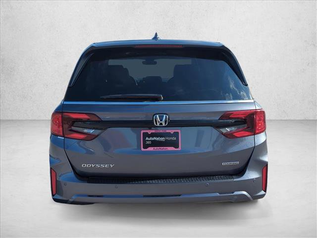 New 2026 Honda Odyssey Touring image 8